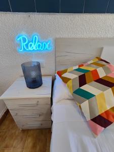 Fotografie z fotogalerie ubytování Renovado, luminoso y confortable loft con piscina v destinaci La Pineda