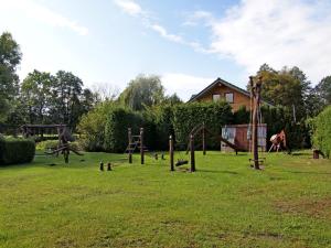 Ein Garten an der Unterkunft Hotel Grüner Baum