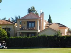 Kép Beautiful spacious 4-Bed Villa close to Marbella szállásáról Marbellában a galériában