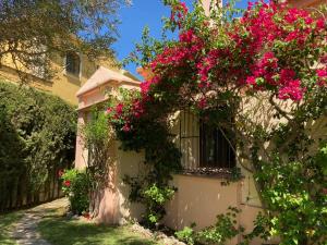 Kép Beautiful spacious 4-Bed Villa close to Marbella szállásáról Marbellában a galériában