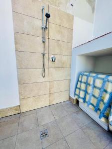 Koupelna v ubytování A 2 passi dal mare Torre Faro LA PUNTA SeaHouse