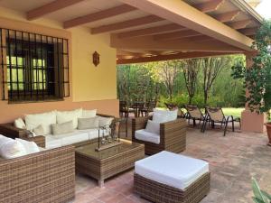 Kép Beautiful spacious 4-Bed Villa close to Marbella szállásáról Marbellában a galériában