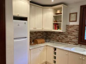 Kép Beautiful spacious 4-Bed Villa close to Marbella szállásáról Marbellában a galériában