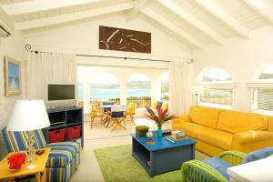 Posezení v ubytování Mount Cinnamon Beach & Wellness Resort