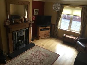 TV/trung tâm giải trí tại Luxury home on Sligo road Enniskillen