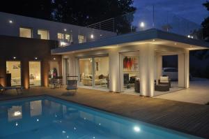 The swimming pool at or close to Villa Olympia Pool Sea View Mountains Lake Nature Sleeps 8 Air Conditioning Wi-Fi
