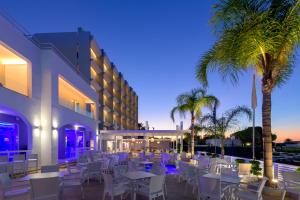Restoran või mõni muu söögikoht majutusasutuses Oceanis Park Hotel