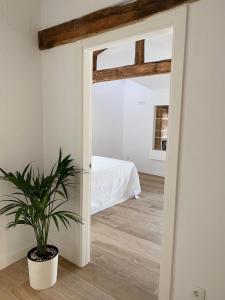 Postel nebo postele na pokoji v ubytování Celanova House
