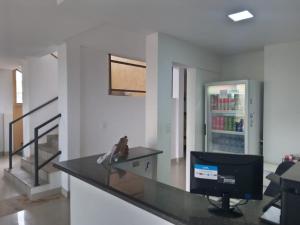TV a/nebo společenská místnost v ubytování Hotel Solar Vitória