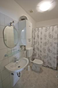 Kúpeľňa v ubytovaní Guesthouse Totićevi