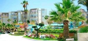 Zahrada ubytování PALM LAKE RESORT FOLLA