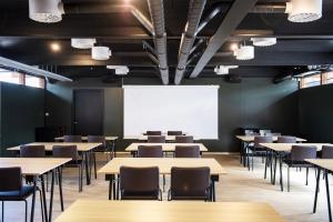 Οι επιχειρηματικές εγκαταστάσεις ή/και οι αίθουσες συνεδριάσεων στο Break Sokos Hotel Tykkimäki Resort +64 φωτογραφίες