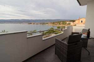 Příroda nedaleko apartmánu + 28 fotografií