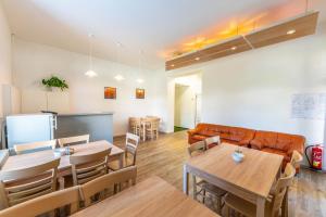 Posezení v ubytování Hotel Orka