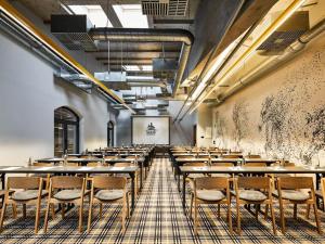 Reštaurácia alebo iné gastronomické zariadenie v ubytovaní Salio Equisport Resort