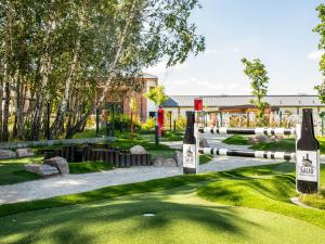 Vonkajšia záhrada v ubytovaní Salio Equisport Resort