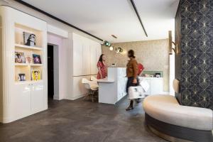 Гости Hôtel Nude Paris - Color Vision +46 фотографий