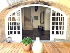 La Villa 1777的门面或入口