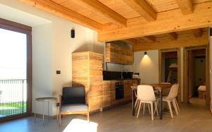 TV a/nebo společenská místnost v ubytování Chalet Del Sole