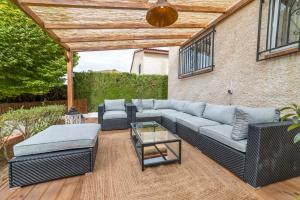 Posezení v ubytování Chalet con piscina en entorno idílico