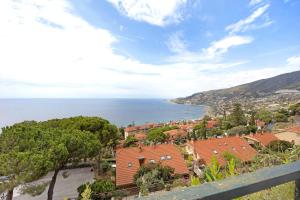 Gallery image of Casa Salviamare in Ospedaletti +14 photos