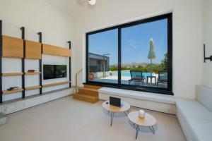 The swimming pool at or close to Fairytale Villas