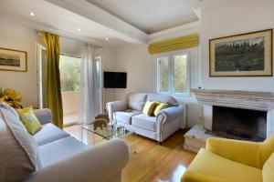 Χώρος καθιστικού στο Bella Dassia