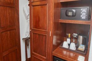 Příslušenství pro přípravu čaje a kávy v ubytování Casa Andina Premium Arequipa