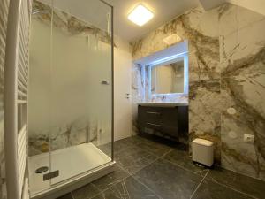 Koupelna v ubytování Private Zimmer HoAp