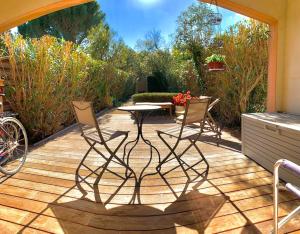 Imagen de la galería de Bellevue Hôtes maison de pêcheur, en Cogolin