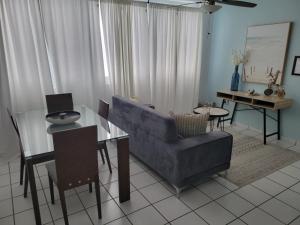 Ein Sitzbereich in der Unterkunft Brisas De Hacienda (Close to Hacienda Campo Rico)