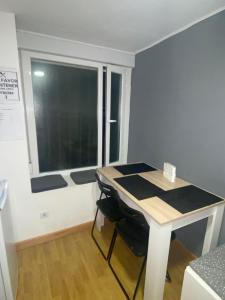 Zdjęcie z galerii obiektu Karl&Deby Madrid w Madrycie