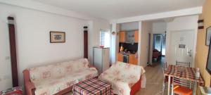 Μια τηλεόραση ή/και κέντρο ψυχαγωγίας στο Apartments Vela - Pestani, Ohrid