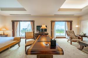 Posezení v ubytování Lotte Hotel Saigon