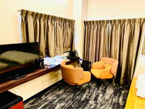 Posezení v ubytování AYA Hotel