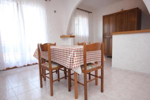 Fotografia z galérie ubytovania Apartment Vis 2470a vo Vise