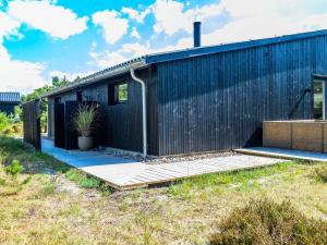 Fotografie z fotogalerie ubytování Holiday home Henne XV v destinaci Henne Strand