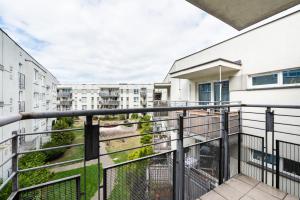 Balkón alebo terasa v ubytovaní Ursus Pleasant Apartment