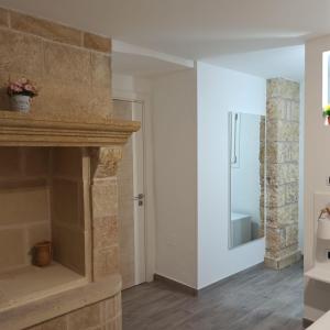 A bathroom at La Corte dei Marchesi