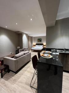 Posezení v ubytování Sincerely Yours Suites & Serviced Apartments + 37 fotografií