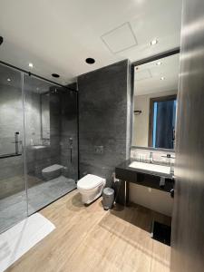 Koupelna v ubytování Sincerely Yours Suites & Serviced Apartments