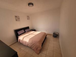 Gallery image of Modern 3 bedroom condo with pool &1 block to beach in San Juan