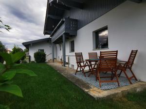 Zahrada ubytování Ferienwohnung Chiemseeliebe