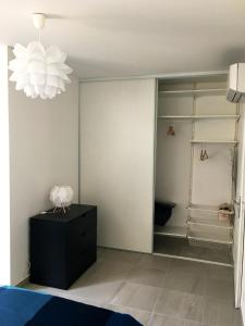 Mynd úr myndasafni af Appartement moderne à Bastia de 57 m² avec vue mer exclusive í Bastia