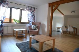 Część wypoczynkowa w obiekcie Apartament Tamaryszek