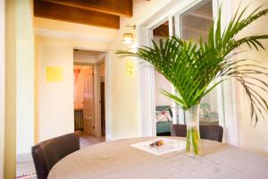 Postel nebo postele na pokoji v ubytování Villa Casa Azul & Arena Blanca Apartamentos