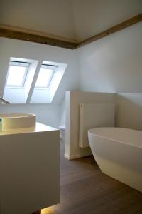 Koupelna v ubytování B&B Hof ter Kwaremont