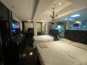 TV/trung tâm giải trí tại Departamento Penthouse en Salta Capital