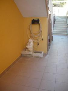 Fotografia z galérie ubytovania Apartments with a parking space Mali Rat (Omis) - 15262 v Dugi Rat + 13 fotografií