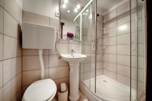 Fotografie z fotogalerie ubytování Secluded holiday house Okljucna, Vis - 15283 v destinaci Komiža